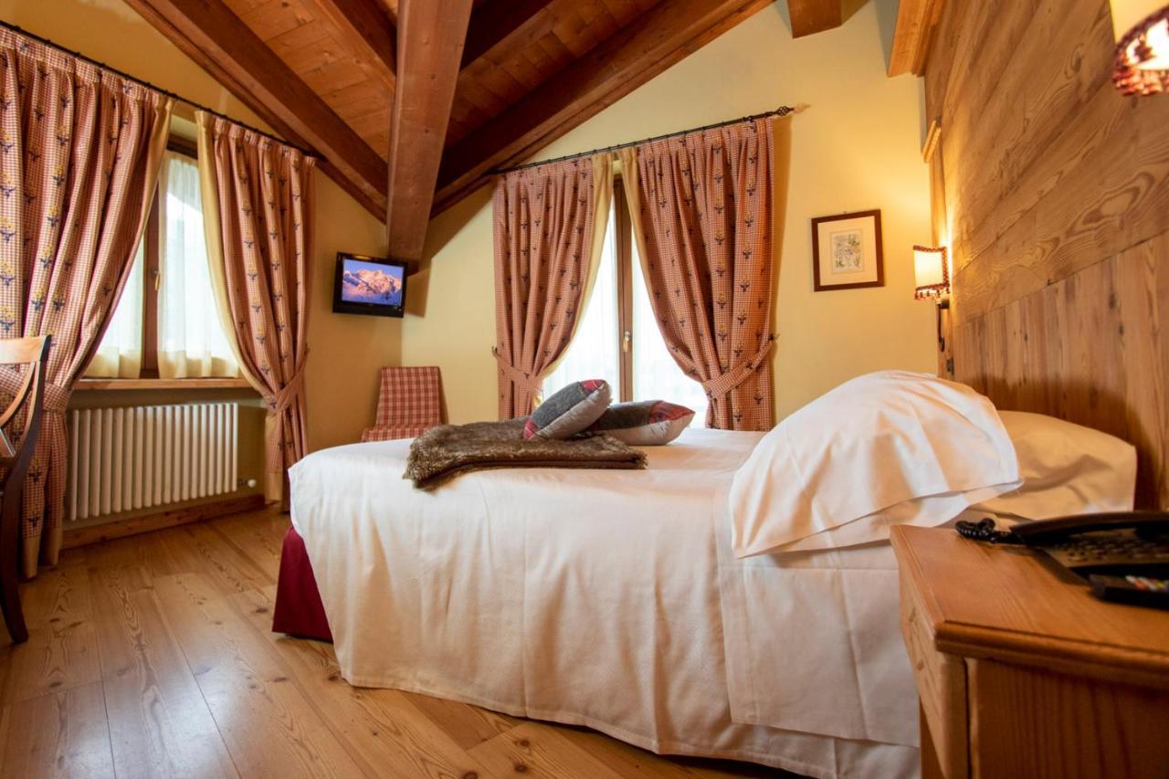 Laghetto Alpine Hotel & Restaurant Brusson Dış mekan fotoğraf