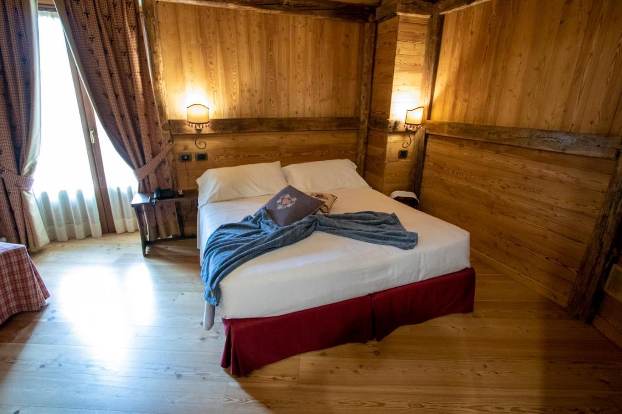 Laghetto Alpine Hotel & Restaurant Brusson Dış mekan fotoğraf