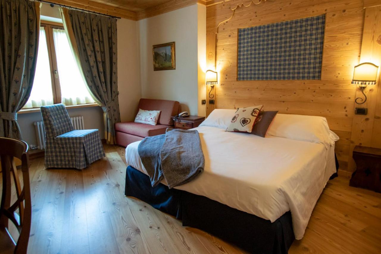 Laghetto Alpine Hotel & Restaurant Brusson Dış mekan fotoğraf