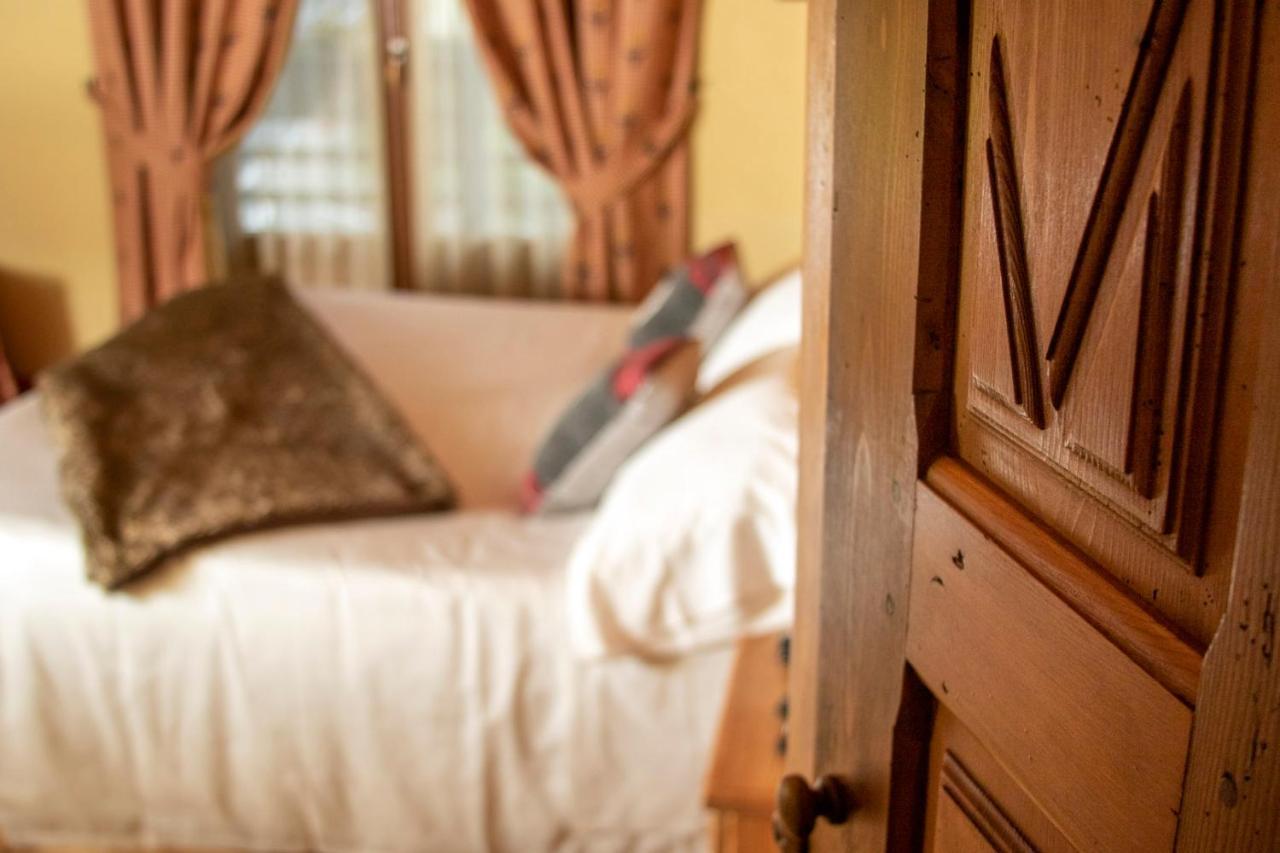 Laghetto Alpine Hotel & Restaurant Brusson Dış mekan fotoğraf