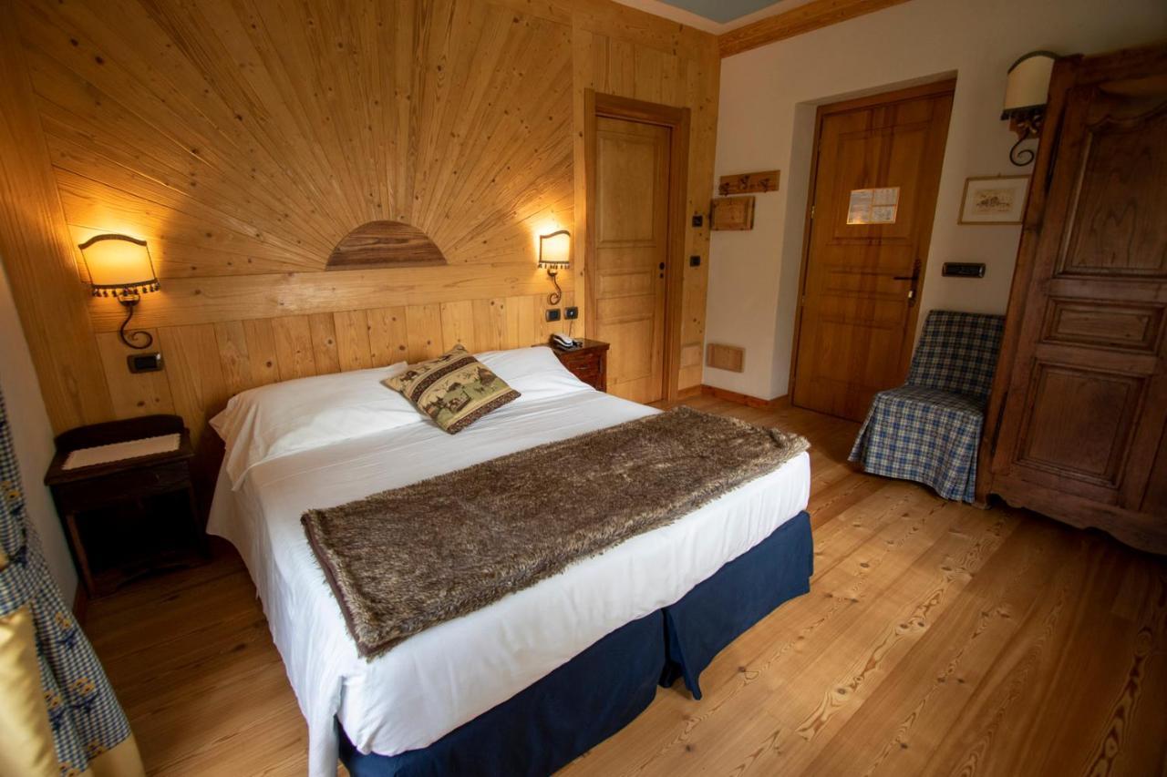 Laghetto Alpine Hotel & Restaurant Brusson Dış mekan fotoğraf