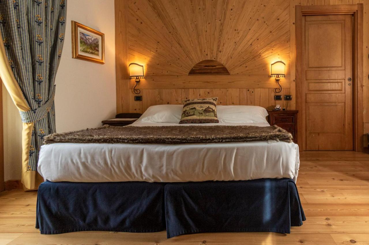 Laghetto Alpine Hotel & Restaurant Brusson Dış mekan fotoğraf