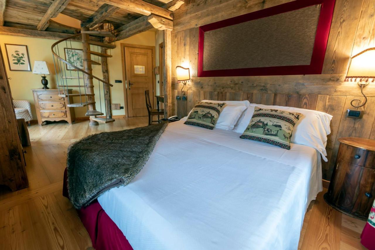 Laghetto Alpine Hotel & Restaurant Brusson Dış mekan fotoğraf