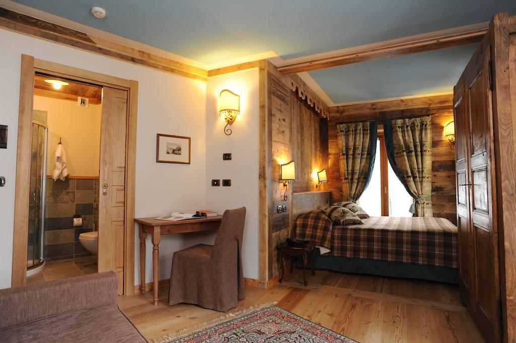 Laghetto Alpine Hotel & Restaurant Brusson Dış mekan fotoğraf