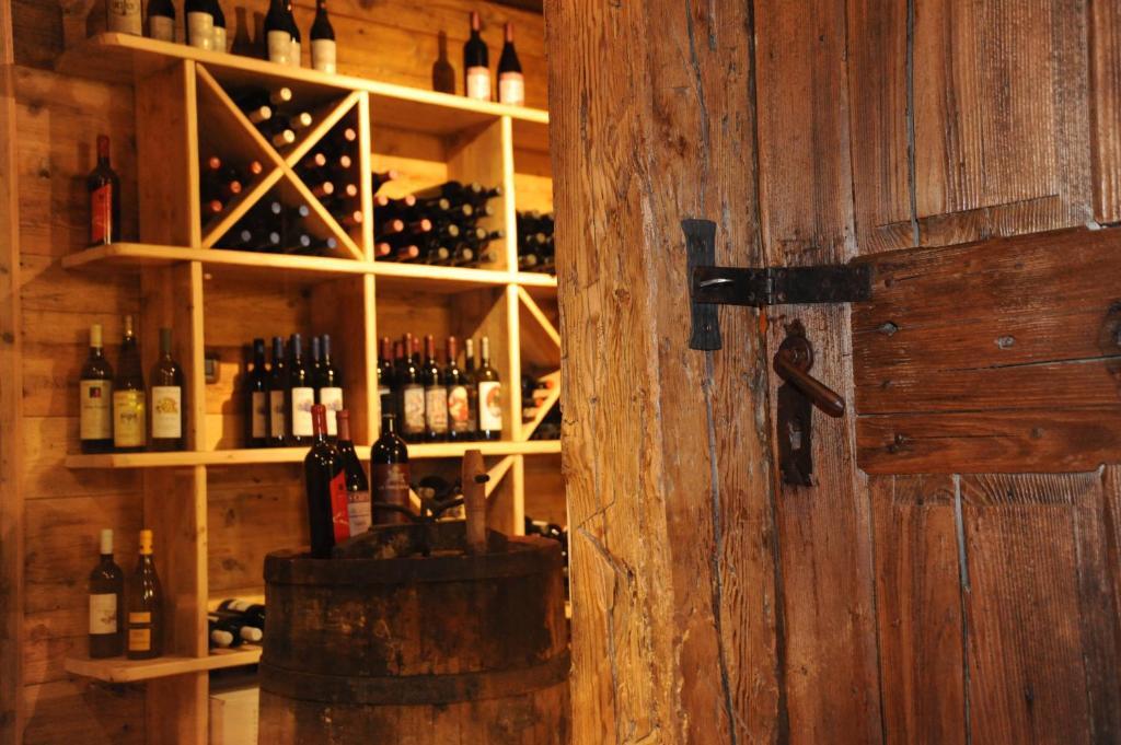Laghetto Alpine Hotel & Restaurant Brusson Dış mekan fotoğraf
