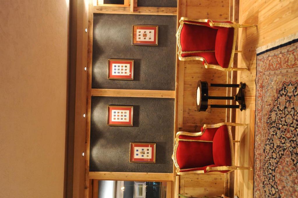 Laghetto Alpine Hotel & Restaurant Brusson Dış mekan fotoğraf