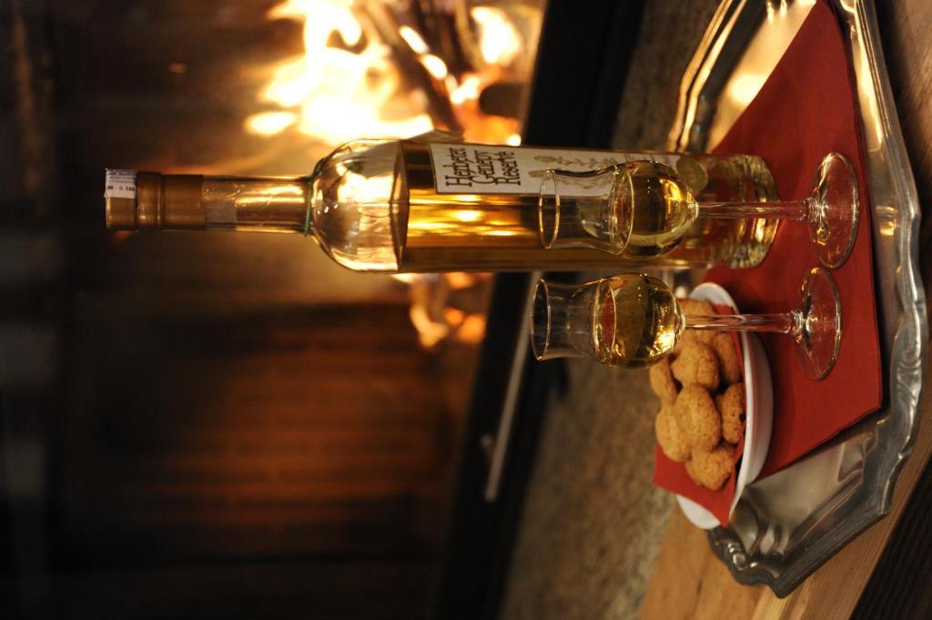 Laghetto Alpine Hotel & Restaurant Brusson Dış mekan fotoğraf
