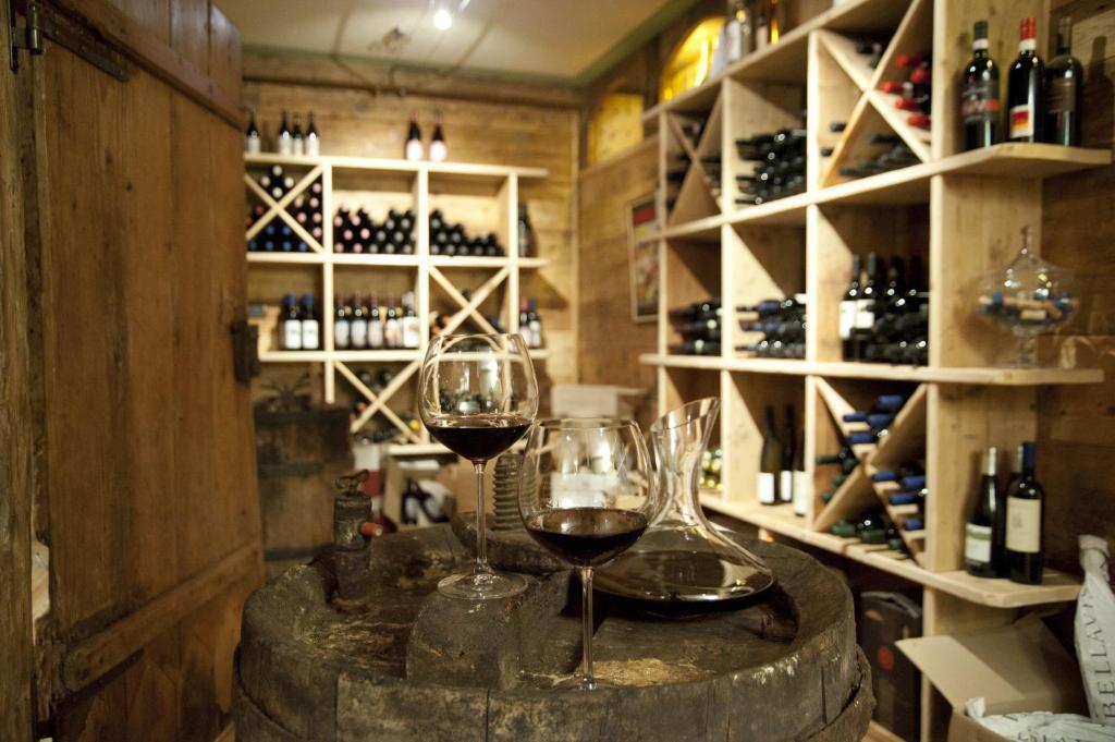 Laghetto Alpine Hotel & Restaurant Brusson Dış mekan fotoğraf